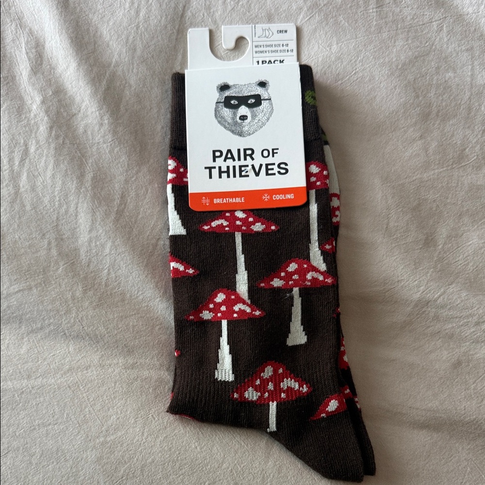 Pair of Thieves Brown and Red Mushroom Socks